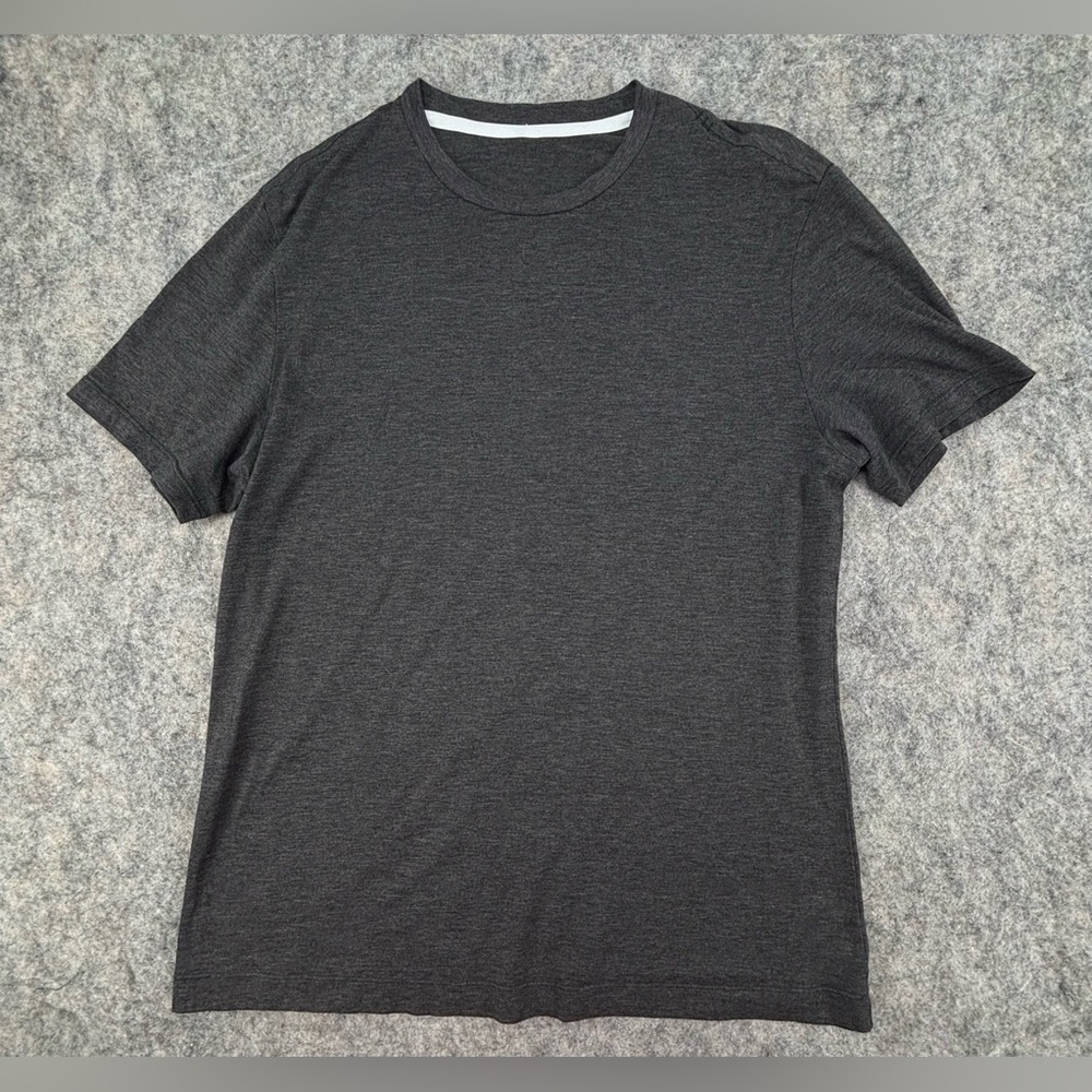 Lululemon | Heathered Grey | Tee | Men’s Size Medium‎